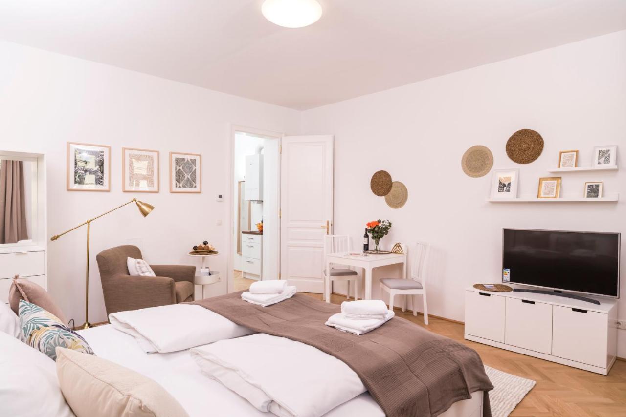 Heart Of Ottakring Apartment Vienna